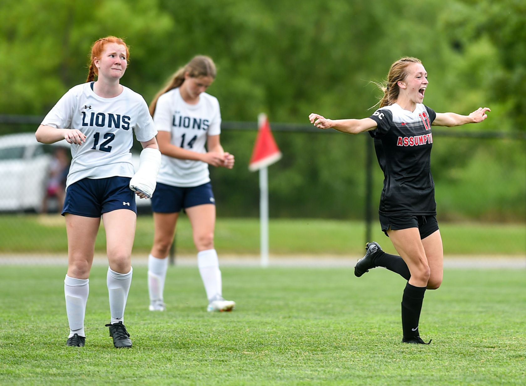 061121-qc-spt-iowa-state-soccer-assumption-005